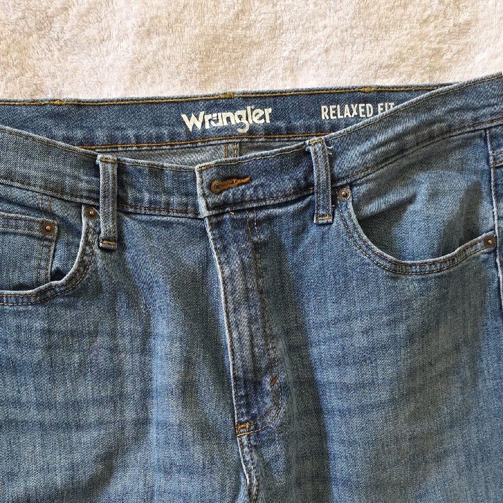 Wrangler Men's Relaxed Fit Denim Jeans
